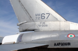 General Dynamics F-16 Falcon_1
